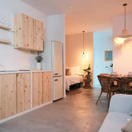 Donna Apartment *